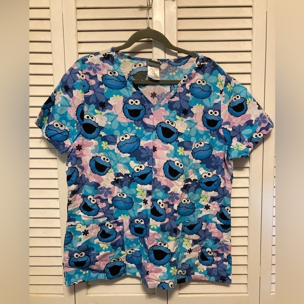 Sesame Street Cookie Monster Blue And Purple Scrub Top Size Large